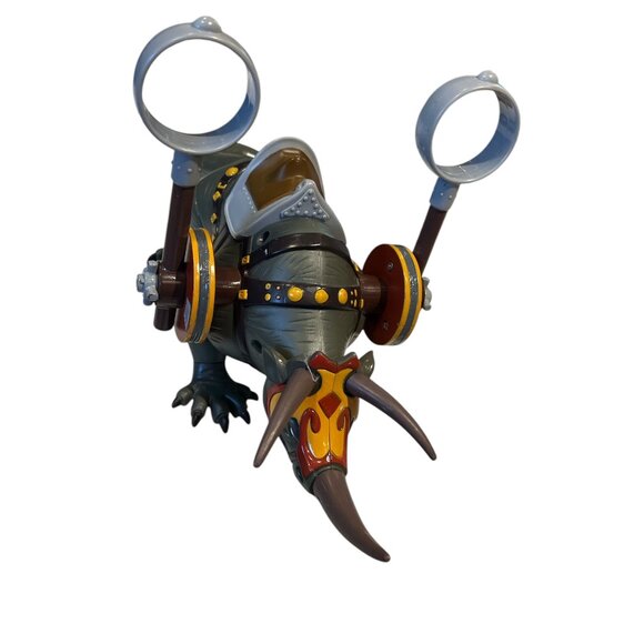 MATTEL AVATAR Fire Attack Rhino Action Figure The Last Airbender Toy NO ROCKS - Picture 1 of 5